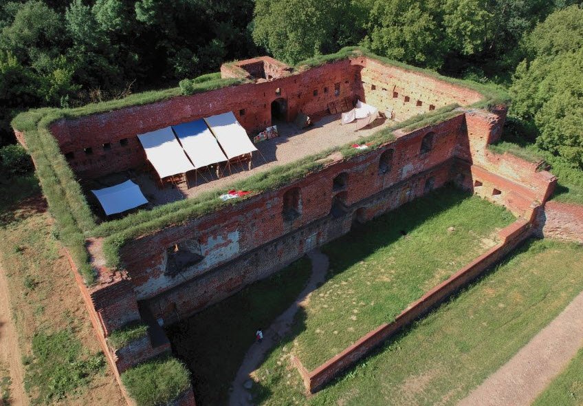 Ruiny Zamku Dybów i Gród Nieszawa w Toruniu, Toruń, Poland, Poland